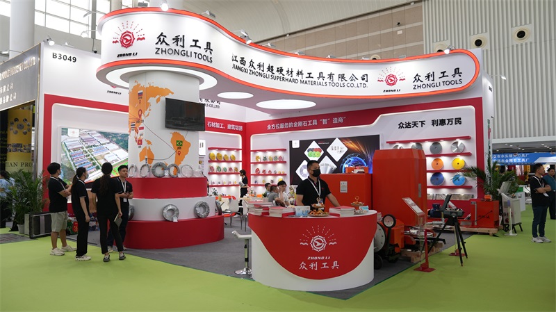 聚（jù）焦精彩的（de）会展，聚焦完美的专业