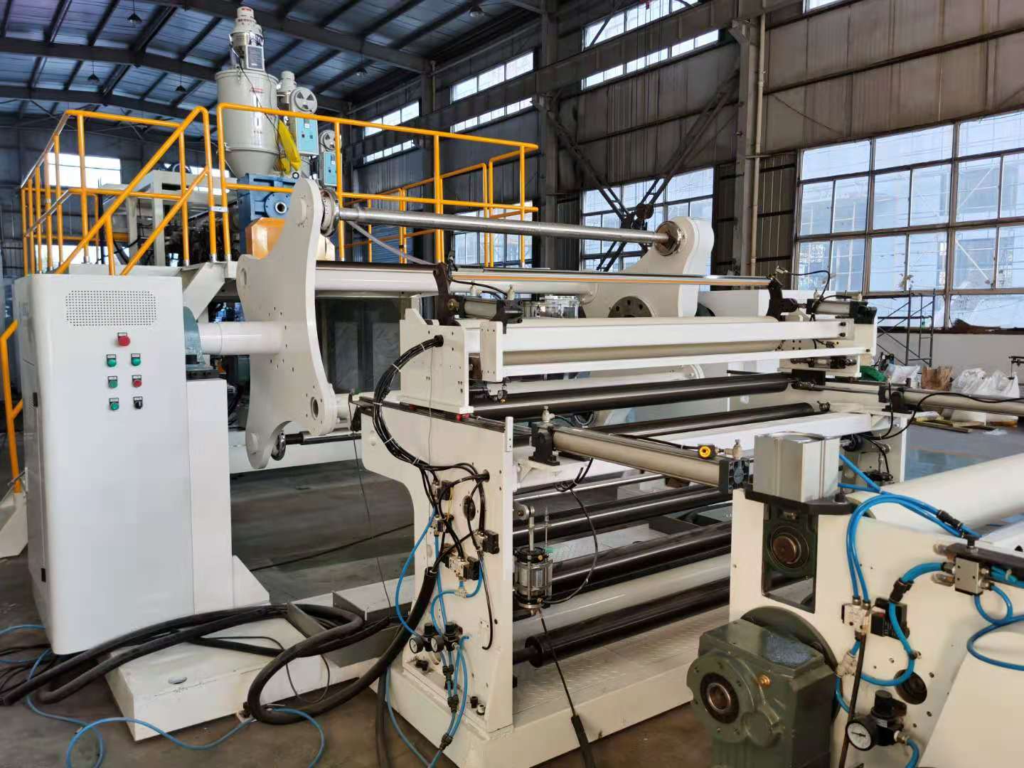 手套膜（mó）生產線