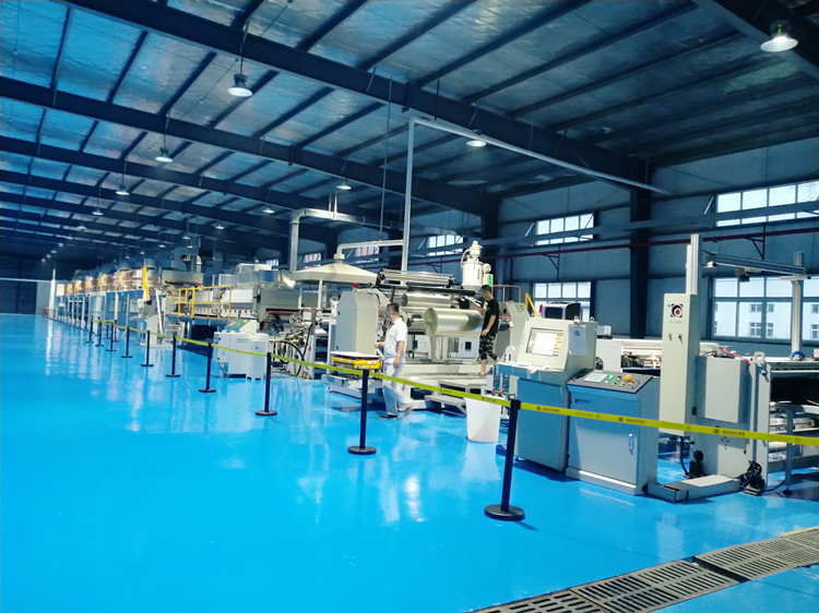 石墨烯（xī）塗布（bù）複合（hé）生產線